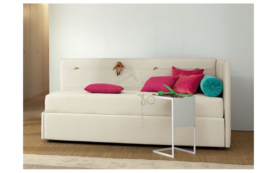 ΥΦΑΣΜΑΤΙΝΟ ΚΡΕΒΑΤΙ CASA